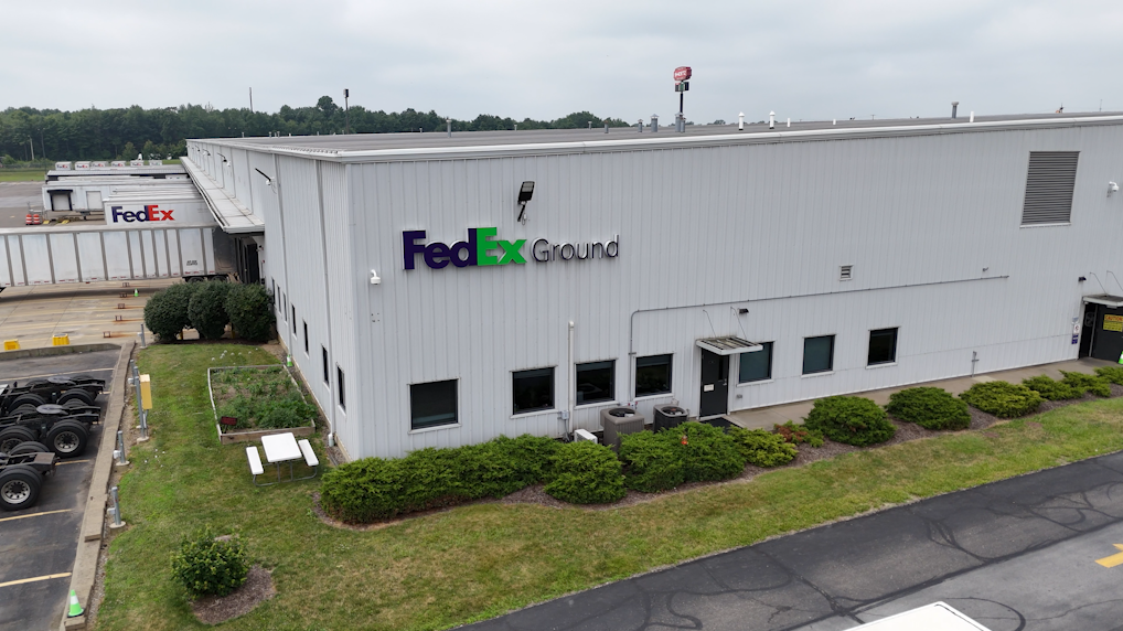 FedEx location in North Jackson, designed and built by Top Property Holdings